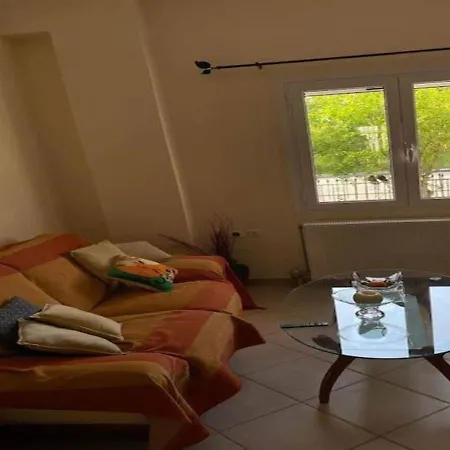 ολόκληρο σπίτι με 3 υπνοδωμάτια στην μεσσηνία * Dhorion